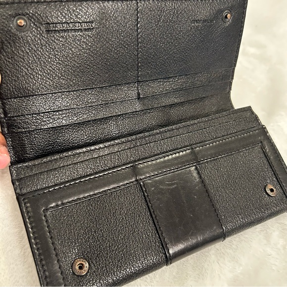 Burberry Continental Wallet in Black Leather - Smooth and Textured - Picture 12 of 16